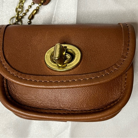 NWOT Vintage COACH City Key Fob, British Tan No. 7105 - Picture 11 of 11